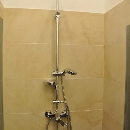 Krakowsky קרקוב